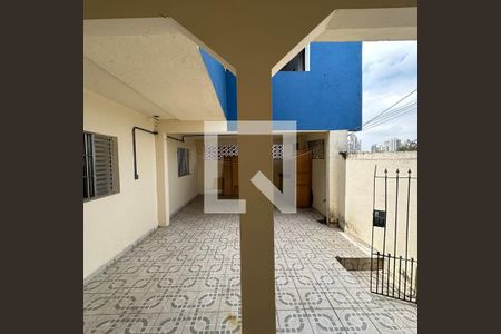 Casa para alugar com 95m², 2 quartos e sem vagaÁrea externa