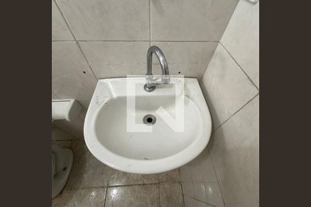 Casa para alugar com 95m², 2 quartos e sem vagaBanheiro