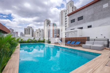 Studio para alugar com 27m², 1 quarto e sem vaga Studio para alugar com 27m², 1 quarto e sem vagaPiscina