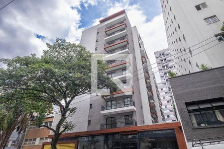 Studio para alugar com 27m², 1 quarto e sem vaga Studio para alugar com 27m², 1 quarto e sem vagaFachada