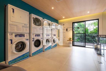 Studio para alugar com 27m², 1 quarto e sem vaga Studio para alugar com 27m², 1 quarto e sem vagaLavanderia
