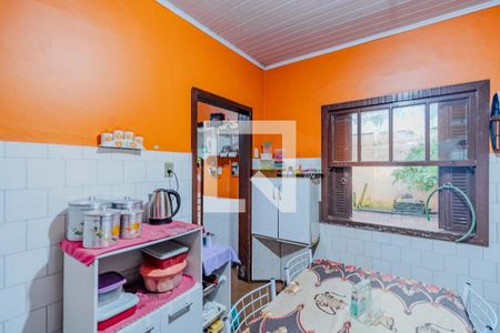 Cozinha 1 de casa à venda com 4 quartos, 400m² em Vila João Pessoa, Porto Alegre