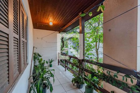 Casa à venda com 400m², 4 quartos e 3 vagasVaranda