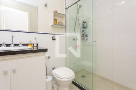 Casa à venda com 976m², 5 quartos e 8 vagas Casa à venda com 976m², 5 quartos e 8 vagasBanheiro da Suite 3