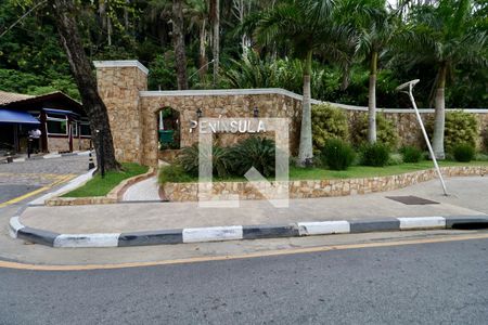 Casa para alugar com 179m², 3 quartos e 3 vagasFachada