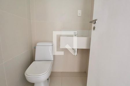 Casa para alugar com 179m², 3 quartos e 3 vagasBanheiro Social