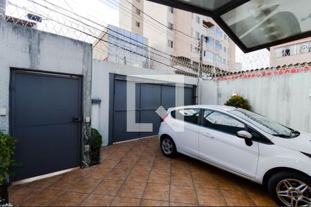 Garagem de casa à venda com 3 quartos, 198m² em Jardim Barbosa, Guarulhos