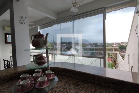 Casa à venda com 198m², 3 quartos e 1 vaga Casa à venda com 198m², 3 quartos e 1 vagaEspaço Gourmet