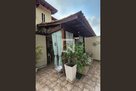 Casa à venda com 198m², 3 quartos e 1 vagaFachada