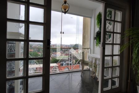 Casa à venda com 198m², 3 quartos e 1 vaga Casa à venda com 198m², 3 quartos e 1 vagaVaranda