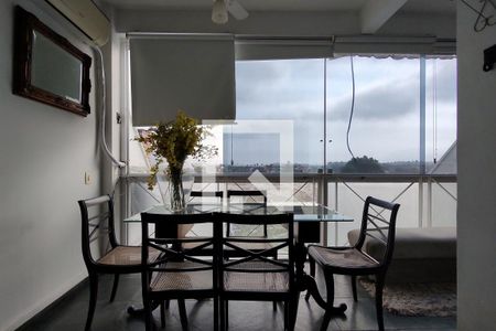 Casa à venda com 198m², 3 quartos e 1 vaga Casa à venda com 198m², 3 quartos e 1 vagaSala 3