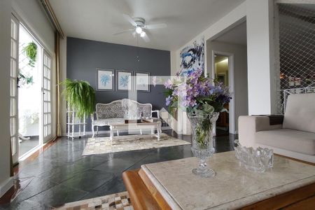 Casa à venda com 198m², 3 quartos e 1 vaga Casa à venda com 198m², 3 quartos e 1 vagaSala 2