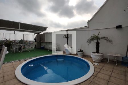 Casa à venda com 198m², 3 quartos e 1 vaga Casa à venda com 198m², 3 quartos e 1 vagaPiscina