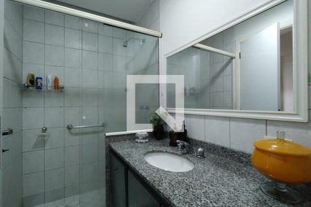 Casa à venda com 198m², 3 quartos e 1 vaga Casa à venda com 198m², 3 quartos e 1 vagaBanheiro Social