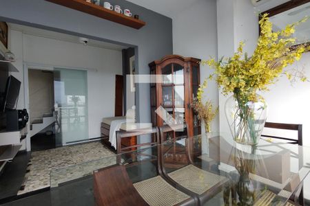 Casa à venda com 198m², 3 quartos e 1 vaga Casa à venda com 198m², 3 quartos e 1 vagaSala 3