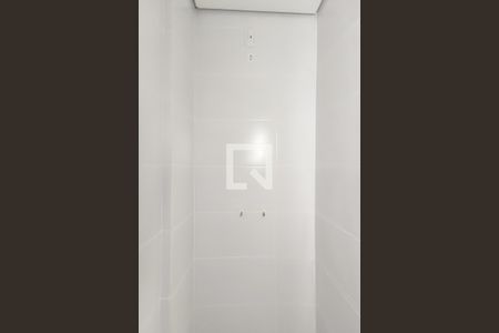 Apartamento para alugar com 60m², 2 quartos e 1 vaga Apartamento para alugar com 60m², 2 quartos e 1 vagaBanheiro da Suíte