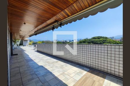 Apartamento à venda com 400m², 3 quartos e 3 vagasÁrea de Lazer