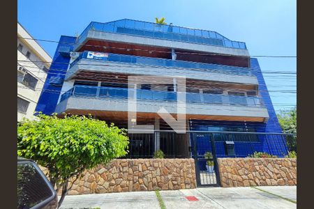 Apartamento à venda com 400m², 3 quartos e 3 vagasFachada