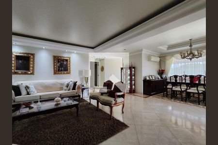 Apartamento à venda com 400m², 3 quartos e 3 vagasSala