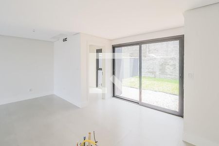 Casa à venda com 170m², 3 quartos e 2 vagasCozinha