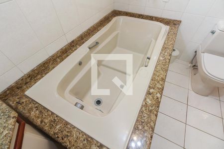 Apartamento à venda com 127m², 3 quartos e 2 vagasBanheiro Social 