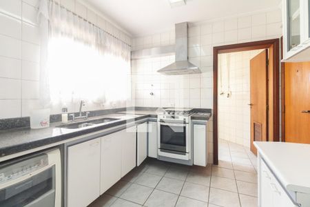 Apartamento à venda com 127m², 3 quartos e 2 vagasCozinha 