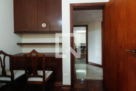 Apartamento à venda com 127m², 3 quartos e 2 vagasQuarto 2