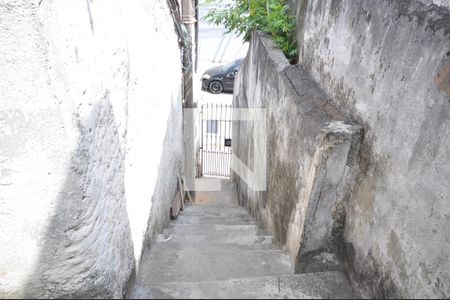 Casa para alugar com 40m², 1 quarto e sem vagaEscada de Acesso