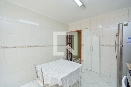 Casa à venda com 120m², 2 quartos e 1 vaga Casa à venda com 120m², 2 quartos e 1 vagaCozinha