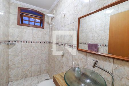 Casa à venda com 109m², 4 quartos e 5 vagas Casa à venda com 109m², 4 quartos e 5 vagasBanheiro