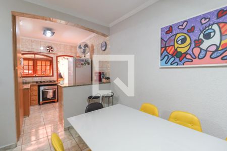 Sala de casa à venda com 4 quartos, 109m² em Vila M Genoveva, Jundiaí
