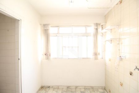 Apartamento para alugar com 72m², 3 quartos e 1 vagaÁrea de Serviço