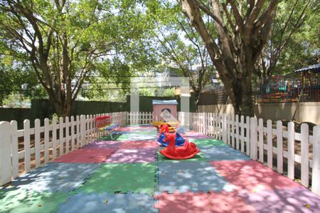 Apartamento para alugar com 72m², 3 quartos e 1 vagaÁrea comum - Playground