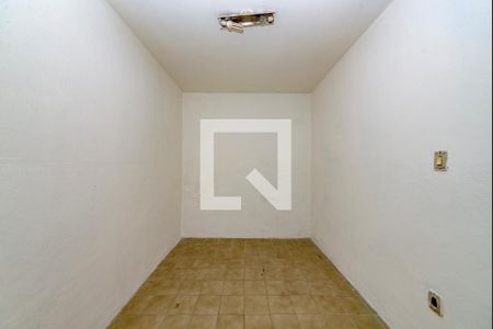 Casa à venda com 360m², 4 quartos e 4 vagasQuarto de Serviço