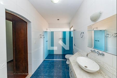 Casa à venda com 360m², 4 quartos e 4 vagasBanheiro da Suíte