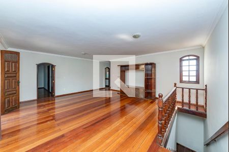 Casa à venda com 360m², 4 quartos e 4 vagasSala 3