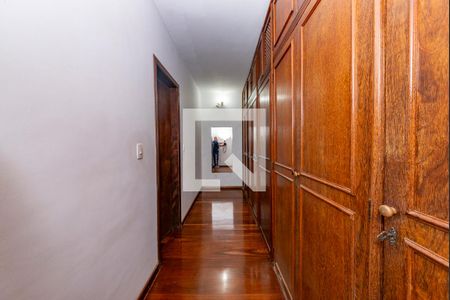 Casa à venda com 360m², 4 quartos e 4 vagasCloset da suíte