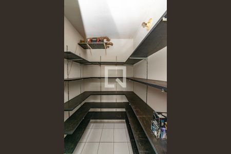 Casa à venda com 360m², 4 quartos e 4 vagasCozinha