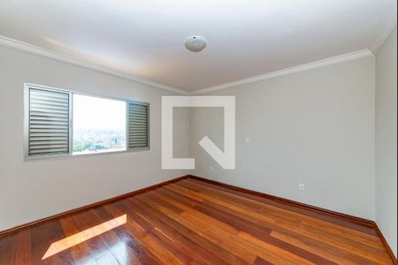 Casa à venda com 360m², 4 quartos e 4 vagasQuarto 2