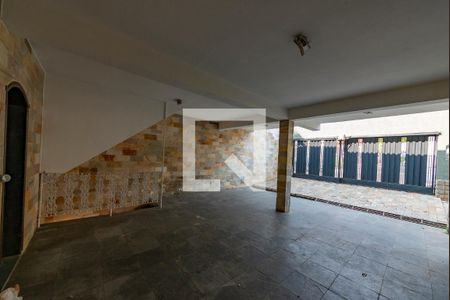 Casa à venda com 360m², 4 quartos e 4 vagasGaragem