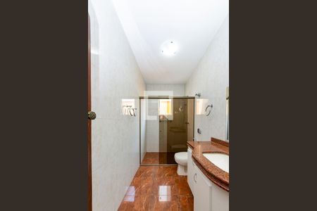 Casa à venda com 360m², 4 quartos e 4 vagasBanheiro Social