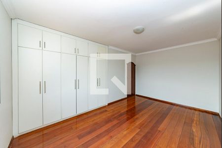 Casa à venda com 360m², 4 quartos e 4 vagasQuarto 3