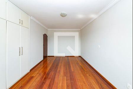 Casa à venda com 360m², 4 quartos e 4 vagasQuarto 3