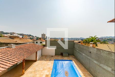 Casa à venda com 360m², 4 quartos e 4 vagasSala 2