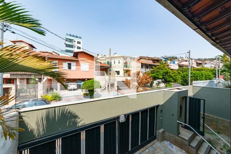 Casa à venda com 360m², 4 quartos e 4 vagasVaranda da Sala 3