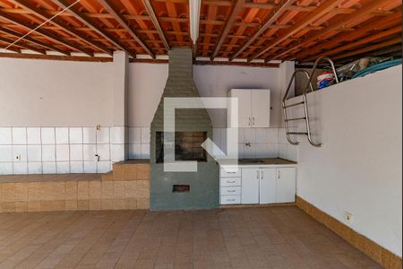Casa à venda com 360m², 4 quartos e 4 vagasChurrasqueira