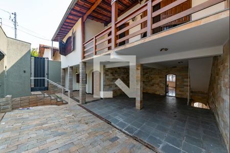 Casa à venda com 360m², 4 quartos e 4 vagasGaragem