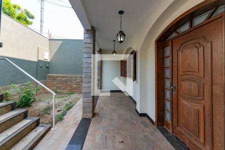 Casa à venda com 360m², 4 quartos e 4 vagasEntrada