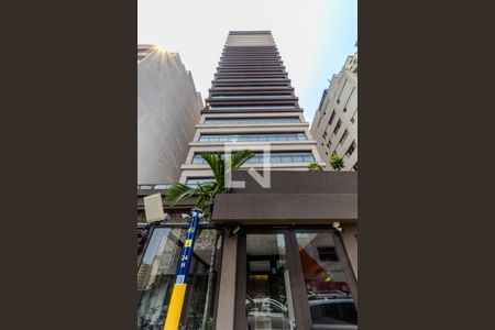 Apartamento à venda com 312m², 4 quartos e 4 vagasFachada