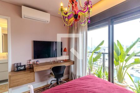 Apartamento à venda com 312m², 4 quartos e 4 vagasSuíte 1